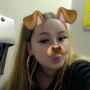 Meet your Posher, Abby